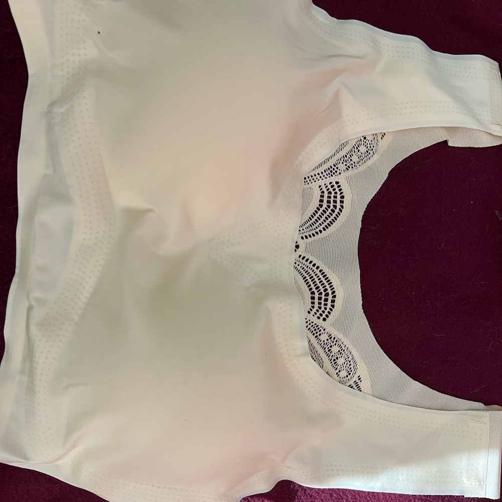 7 Bras with Butterfly design on back